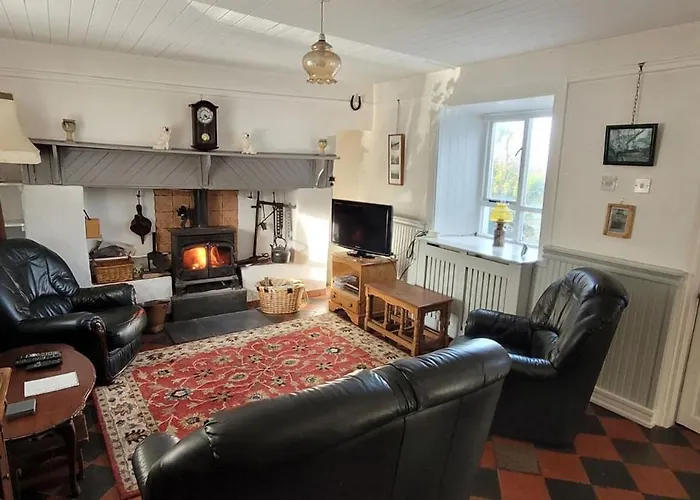 Quarvue Farmhouse, Unique House With Views Of Mournes And Cooleys